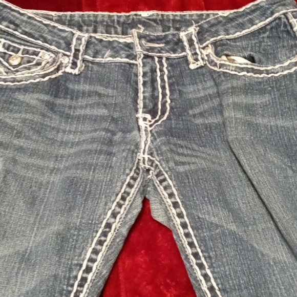 True Religion - Picture 2 of 2